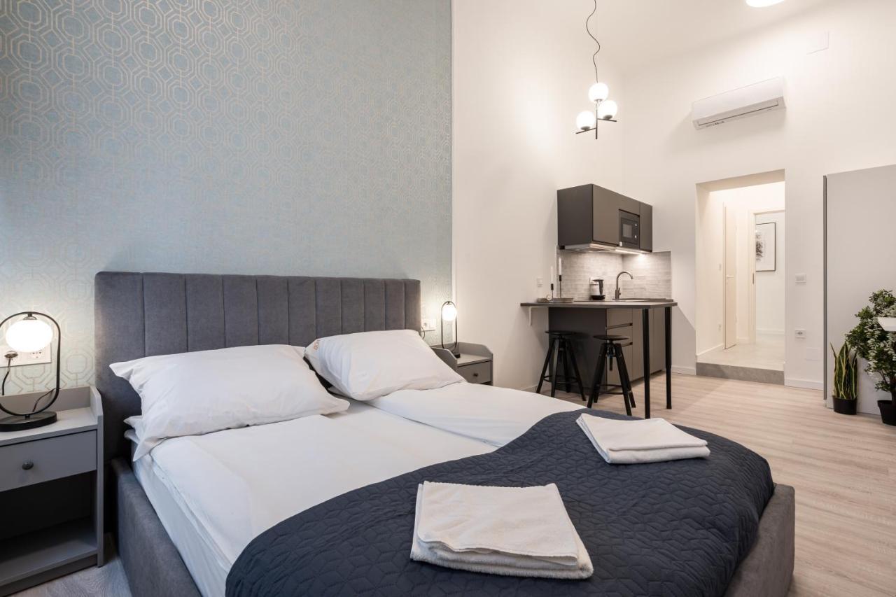 D48 - Central Boulevard Residence - Best Location By Bqa Budapeszt Zewnętrze zdjęcie